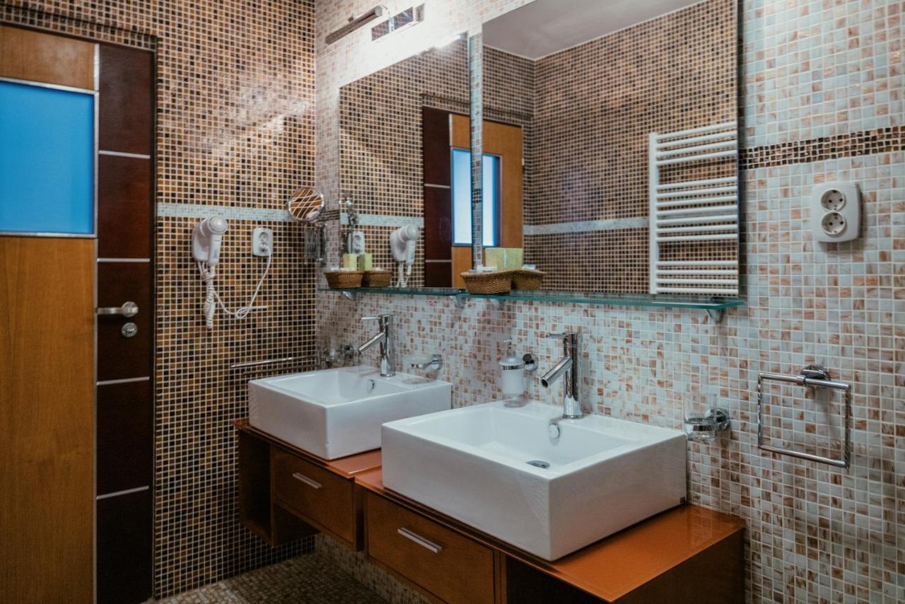 Hotel Troyer Trojanovice Extérieur photo