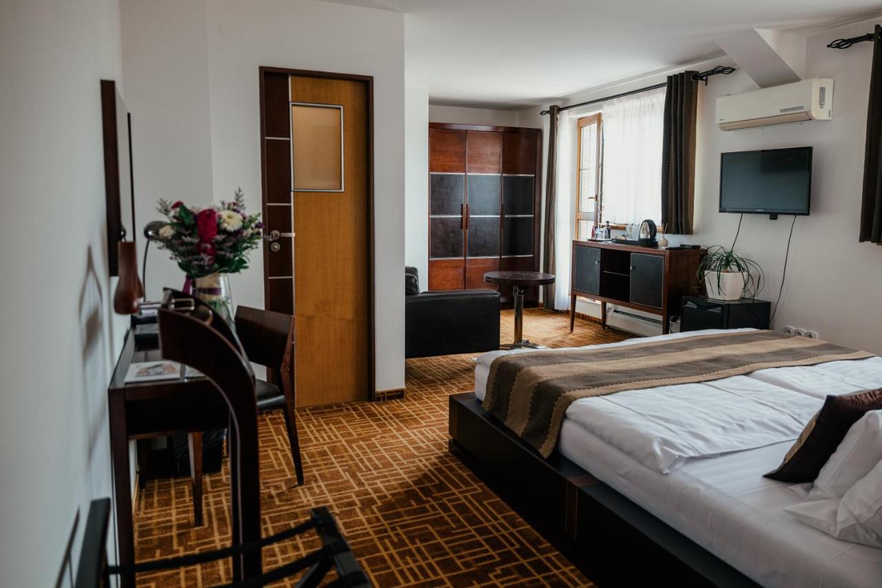 Hotel Troyer Trojanovice Extérieur photo
